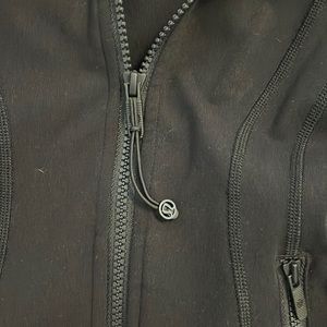 Lululemon jacket, never worn